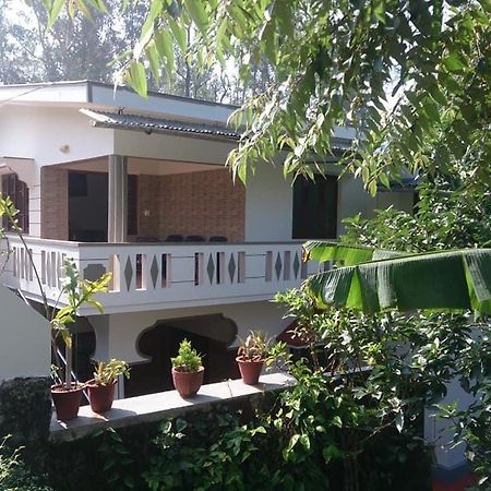 Dhruva Homestay Madikeri Eksteriør billede