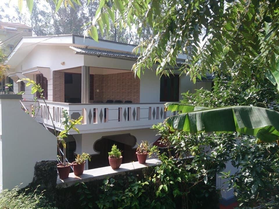 Dhruva Homestay Madikeri Eksteriør billede